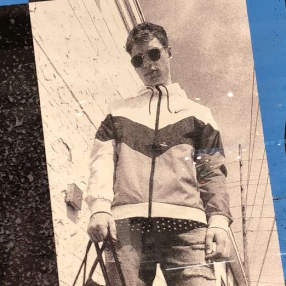 Meet your Posher, Zeke